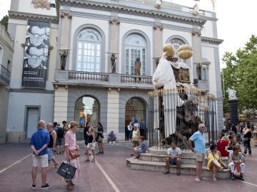 Teatro-Museo Dalí donde una comitiva judicial entró para exhumar los restos de Dalí 