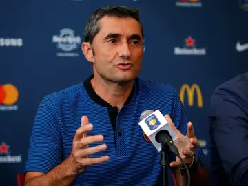 Ernesto Valverde, en rueda de prensa en New Jersey Ernesto Valverde, en rueda de prensa en New Jersey
