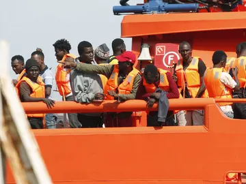 208 inmigrantes rescatados 208 inmigrantes rescatados