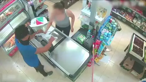 Atraco entre primos: la cajera era cómplice del robo Atraco entre primos: la cajera era cómplice del robo