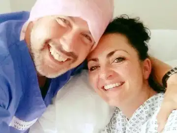 Sarah Pickles y su marido Sarah Pickles y su marido