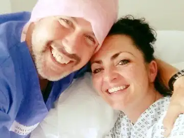 Sarah Pickles y su marido Sarah Pickles y su marido