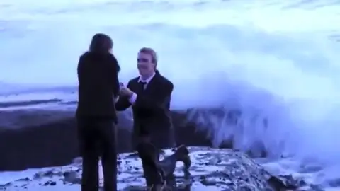 Pedidas de mano singulares Pedidas de mano singulares