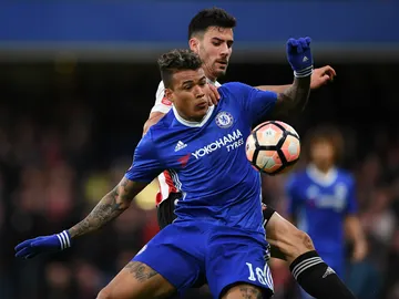 Kenedy, en un partido con el Chelsea Kenedy, en un partido con el Chelsea