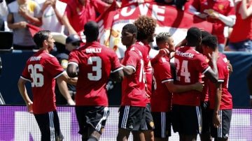 El Manchester United celebra un gol