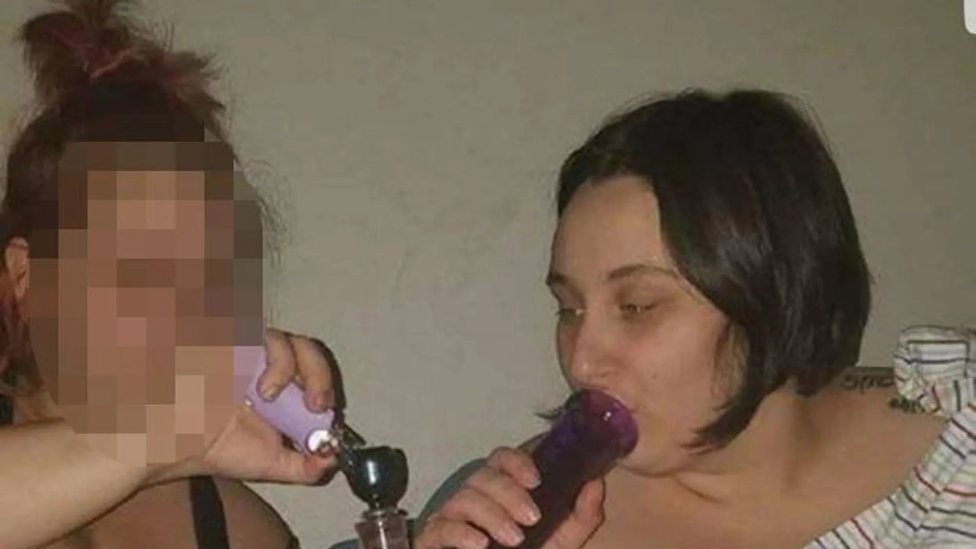La mujer subió la fotografía a un grupo de Facebook La mujer subió la fotografía a un grupo de Facebook