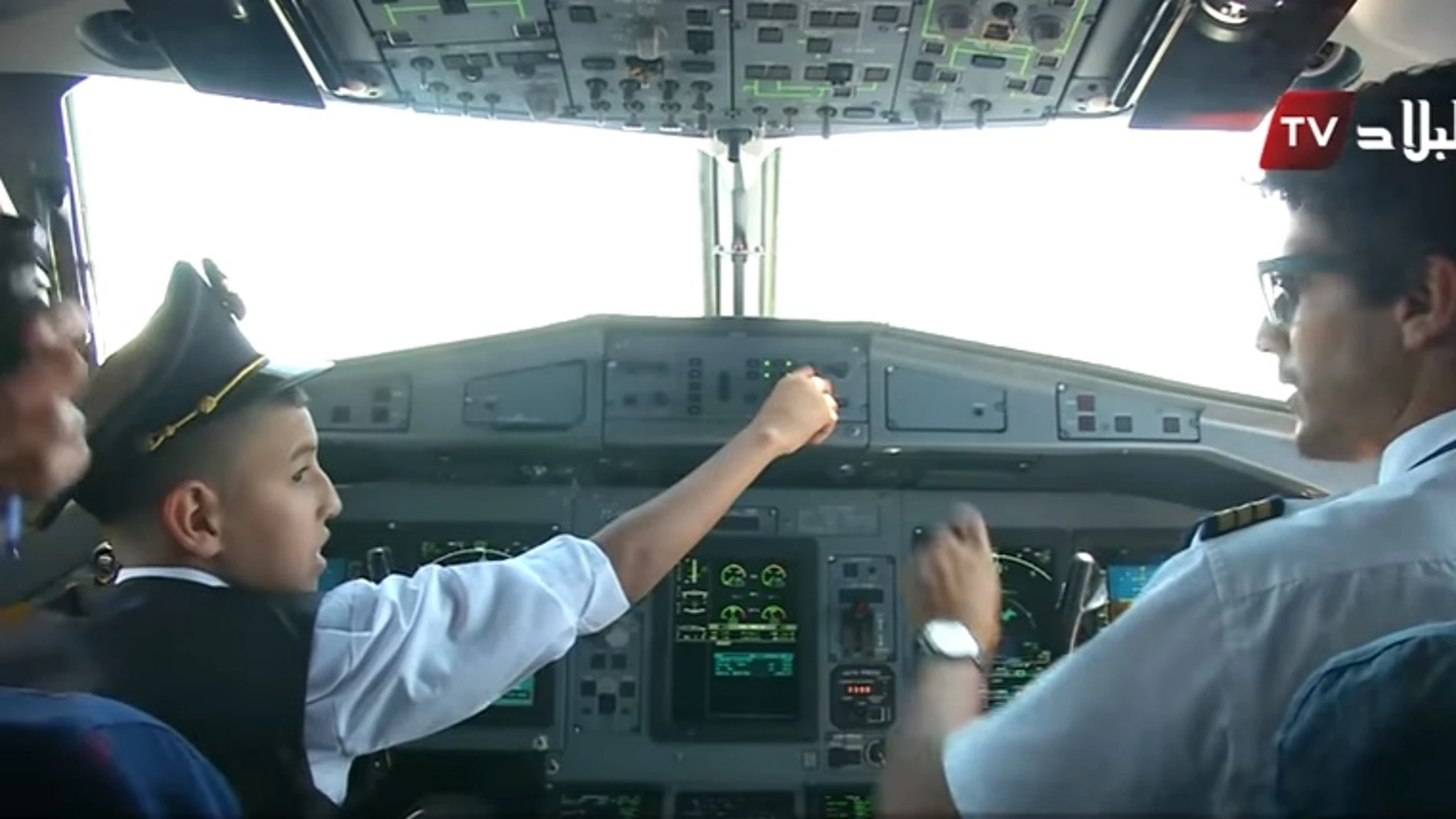 Menor pilotando Menor pilotando