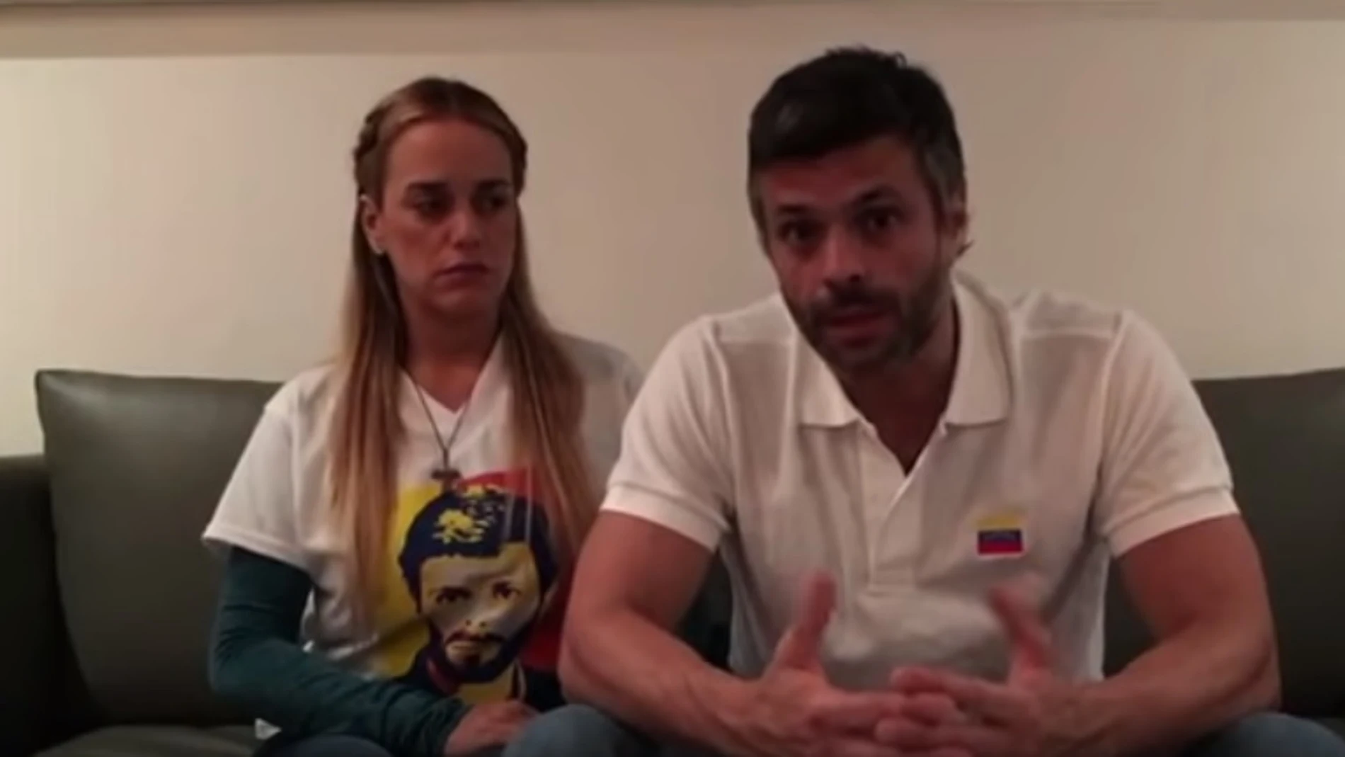 Lilian Tintori y Leopoldo López en un vídeo Lilian Tintori y Leopoldo López en un vídeo