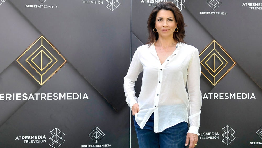 Alicia Borrachero es Carmen Angoloti en 'Tiempos de guerra'