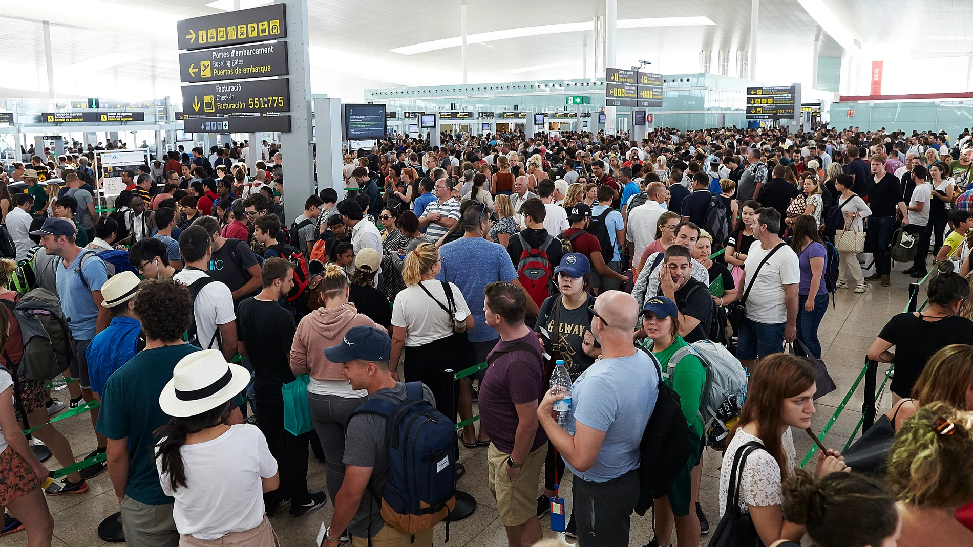 El domingo habrá nuevos paros en El Prat El domingo habrá nuevos paros en El Prat