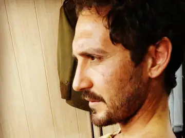 Álex Gadea se prepara para la batalla en 'Tiempos de guerra' Álex Gadea se prepara para la batalla en 'Tiempos de guerra'