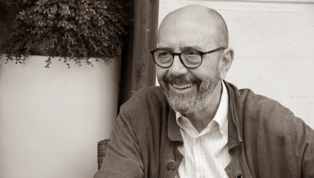 Miguel Rellán es Damaso