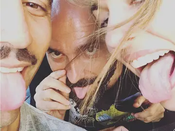 Álex García, Silvia Alonso y Federico Pérez se toman con buen humor trabajar en 'agostito Álex García, Silvia Alonso y Federico Pérez se toman con buen humor trabajar en 'agostito