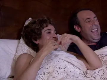El mayor imprevisto en la escena de pasión de Benigna y Benito El mayor imprevisto en la escena de pasión de Benigna y Benito