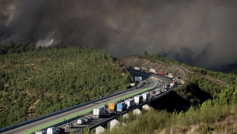 Incendio de Verín superará "con creces" 500 hectáreas y apunta a intencionado