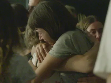 Las lágrimas y la emoción inundan el último día de rodaje de 'La casa de papel' Las lágrimas y la emoción inundan el último día de rodaje de 'La casa de papel'