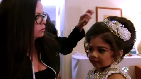 Florida vuelve a acoger el polémico campamento que prepara a las niñas para ser modelos Florida vuelve a acoger el polémico campamento que prepara a las niñas para ser modelos