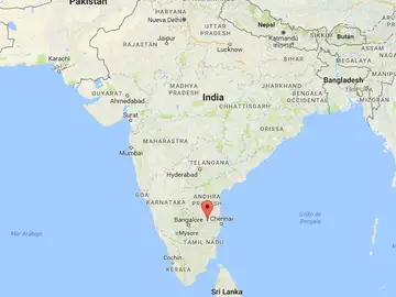 Cuatro turistas españoles y un conductor indio muertos en un accidente de tráfico en el sur de India Cuatro turistas españoles y un conductor indio muertos en un accidente de tráfico en el sur de India