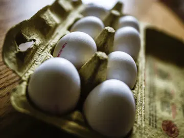 Imagen de archivo de una caja de huevos Imagen de archivo de una caja de huevos