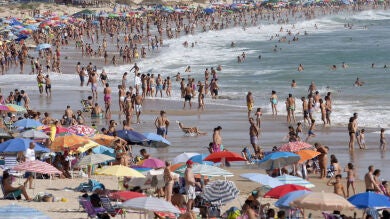  España recibió 66,1 millones de turistas internacionales hasta septiembre, un 10,1% más