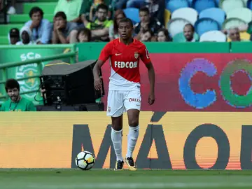 Mbappé durante un partido con el Mónaco Mbappé durante un partido con el Mónaco