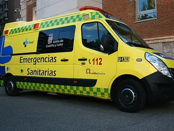 Ambulancia medicalizada de SACYL Ambulancia medicalizada de SACYL
