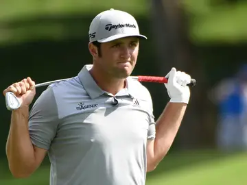Jon Rahm se lamenta tras un golpe en el hoyo 18 Jon Rahm se lamenta tras un golpe en el hoyo 18