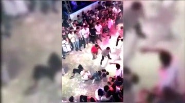 Duras imágenes de la agresión mortal al joven italiano en una discoteca de Lloret de Mar