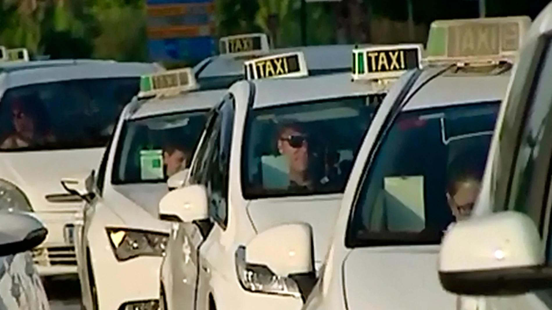 Los taxistas de Málaga ponen fin a la huelga tras cuatro días de paros Los taxistas de Málaga ponen fin a la huelga tras cuatro días de paros