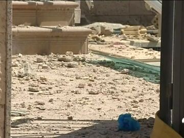 Los Mossos no descartan que haya otra víctima mortal bajo los escombros de la casa de Tarragona