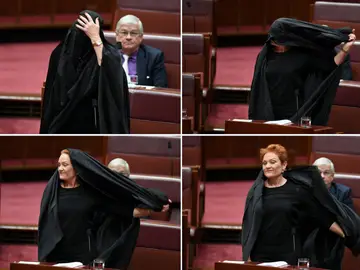 La senadora del partido One Nation, Pauline Hanson, lleva un buka en el Palamento en Canberra La senadora del partido One Nation, Pauline Hanson, lleva un buka en el Palamento en Canberra