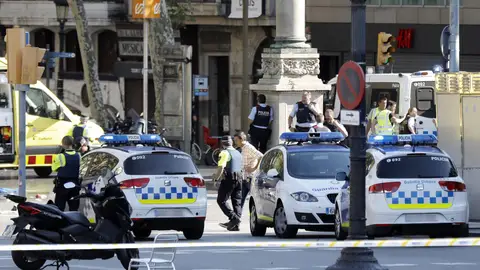 Dispositivo policial en Las Ramblas Dispositivo policial en Las Ramblas