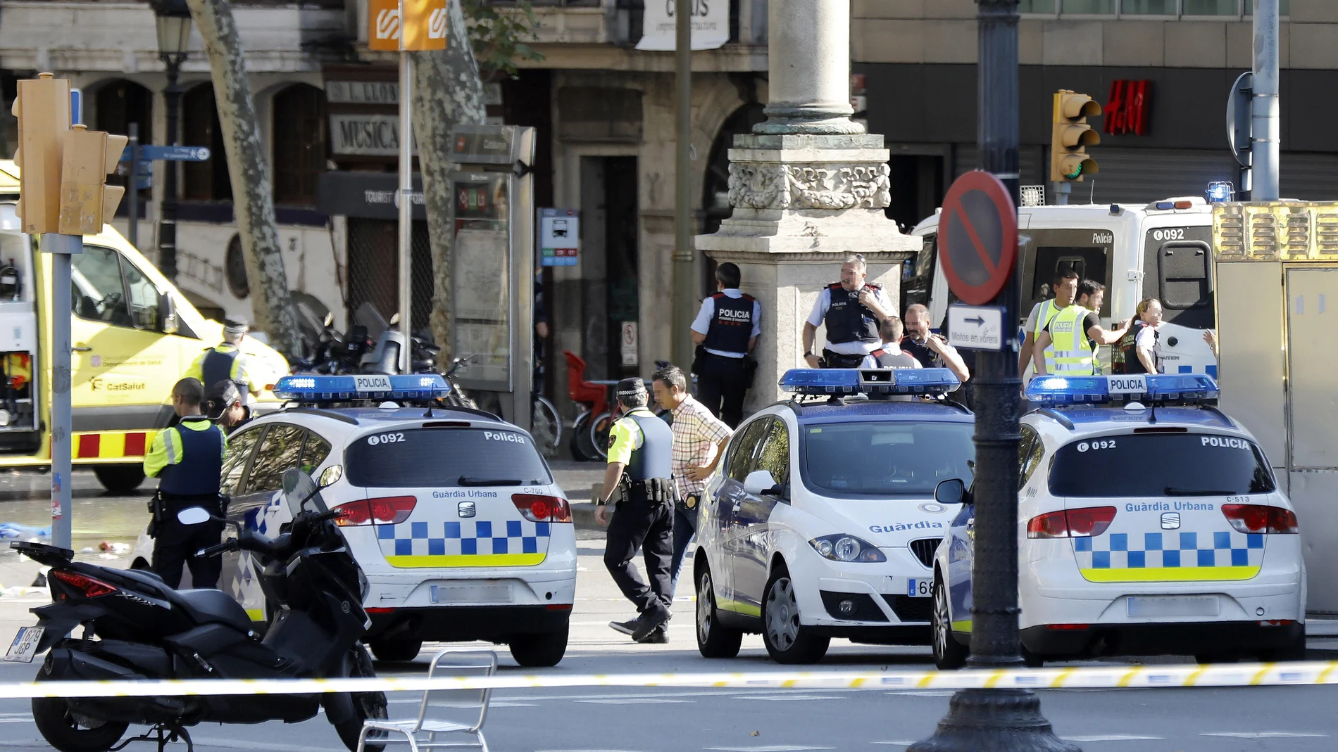 Dispositivo policial en Las Ramblas Dispositivo policial en Las Ramblas