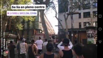 Varios heridos en un atropello con una furgoneta en Las Ramblas en Barcelona