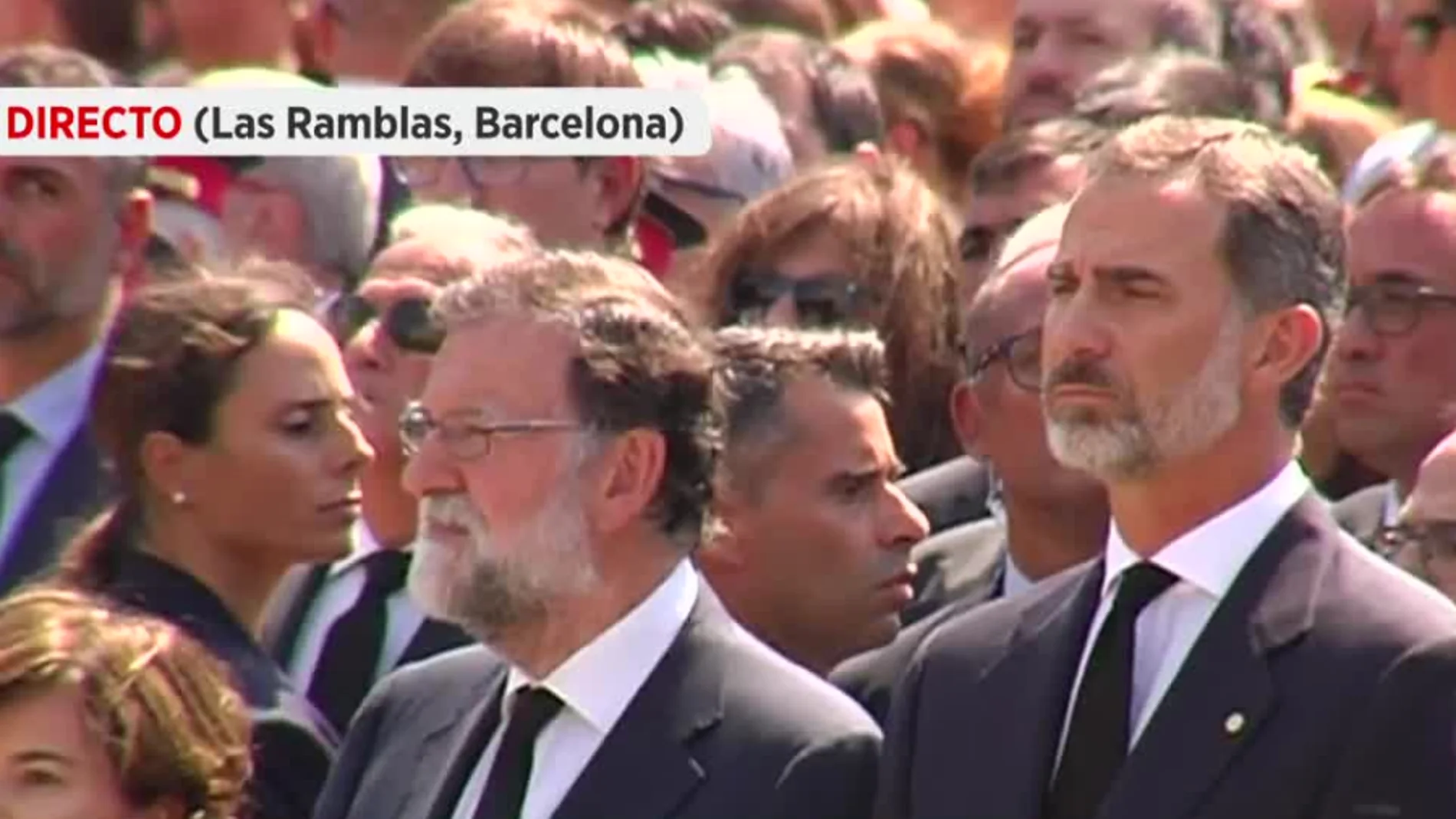 Rajoy y el Rey en la Plaza Cataluña Rajoy y el Rey en la Plaza Cataluña
