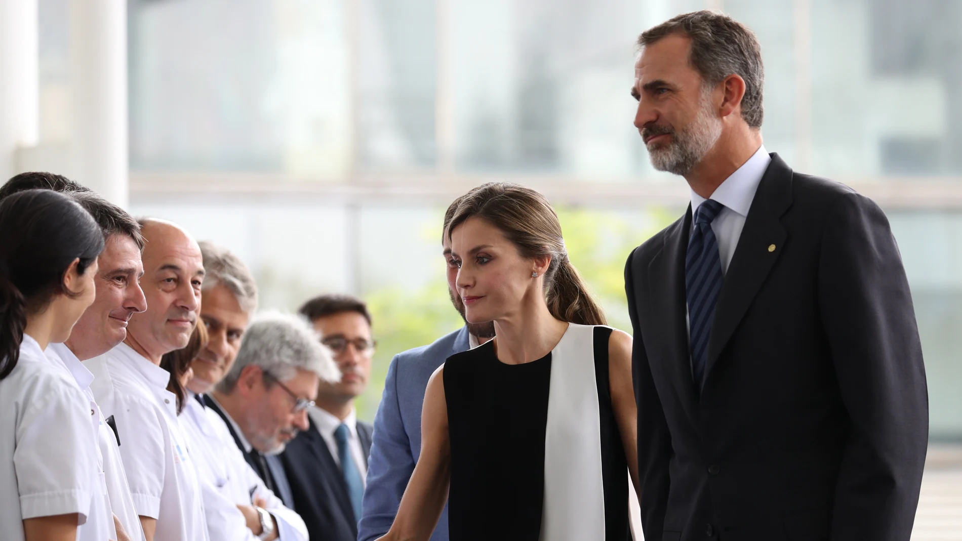 Los Reyes visitan a los heridos del atentado de Las Ramblas en el Hospital del Mar Los Reyes visitan a los heridos del atentado de Las Ramblas en el Hospital del Mar