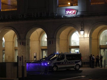 La estación de Nimes, con presencia policial