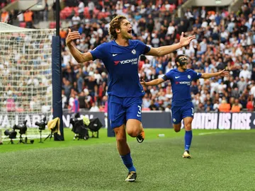 Marcos Alonso celebra un gol con el Chelsea Marcos Alonso celebra un gol con el Chelsea