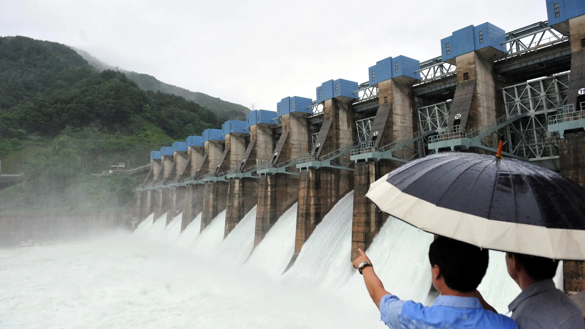 Corea del Norte abre sin avisar compuerta de un dique en frontera con el Sur | Archivo Corea del Norte abre sin avisar compuerta de un dique en frontera con el Sur | Archivo