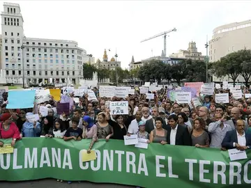 Manifestación de la comunidad musulmana Manifestación de la comunidad musulmana