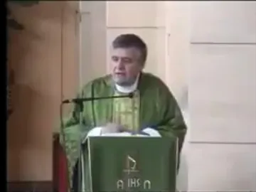 Santiago Martín, cura de la parroquia de Cuatro Caminos de Nuestra Señora de los Ángeles Santiago Martín, cura de la parroquia de Cuatro Caminos de Nuestra Señora de los Ángeles