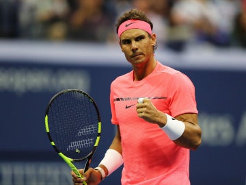 Rafa Nadal celebra un punto ante su rival en el US Open