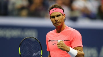 Rafa Nadal celebra un punto ante su rival en el US Open