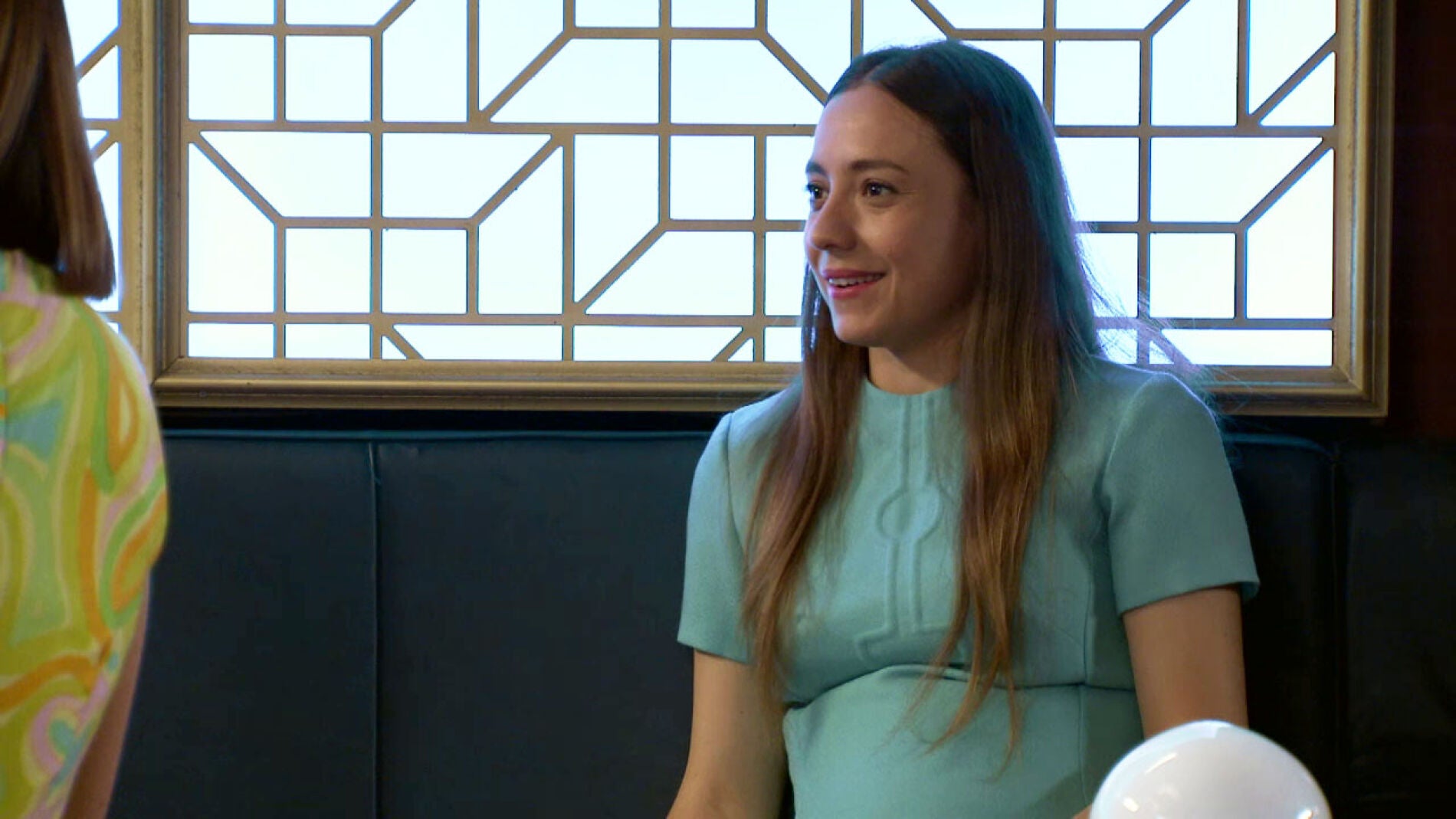 Alba orgullosa de Rafael