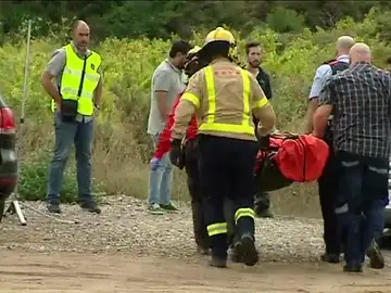 Dos personas han fallecido al estrellarse un ultraligero en Subirats Dos personas han fallecido al estrellarse un ultraligero en Subirats