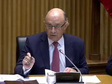 Montoro afirma que la Generalitat no ha gastado recursos públicos en la organización del referéndum 1-O Montoro afirma que la Generalitat no ha gastado recursos públicos en la organización del referéndum 1-O