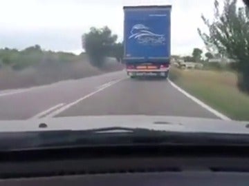 Detenido un camionero por conducir de forma temeraria