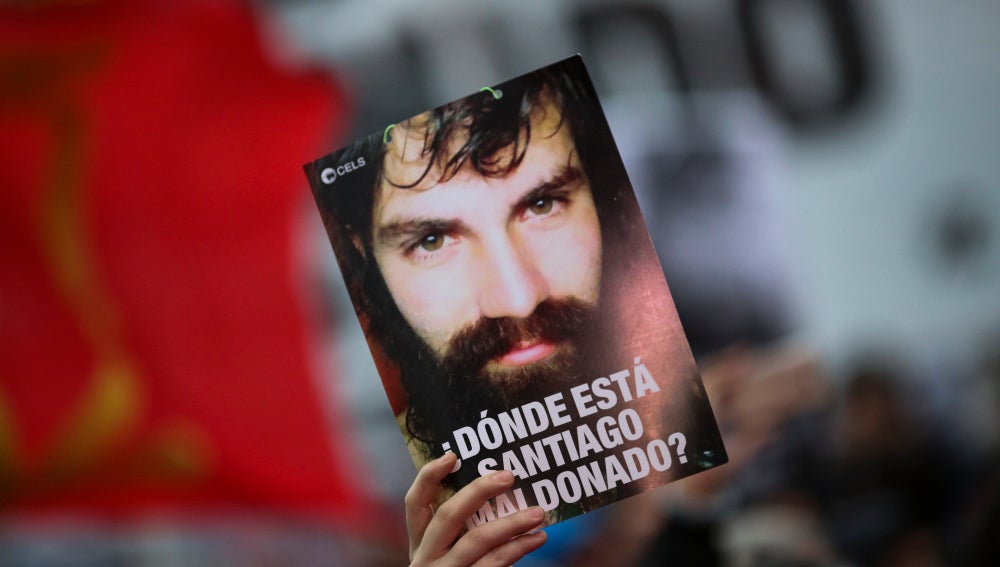 Manifestantes exigen al Gobierno esclarecer la desaparición de Santiago Maldonado