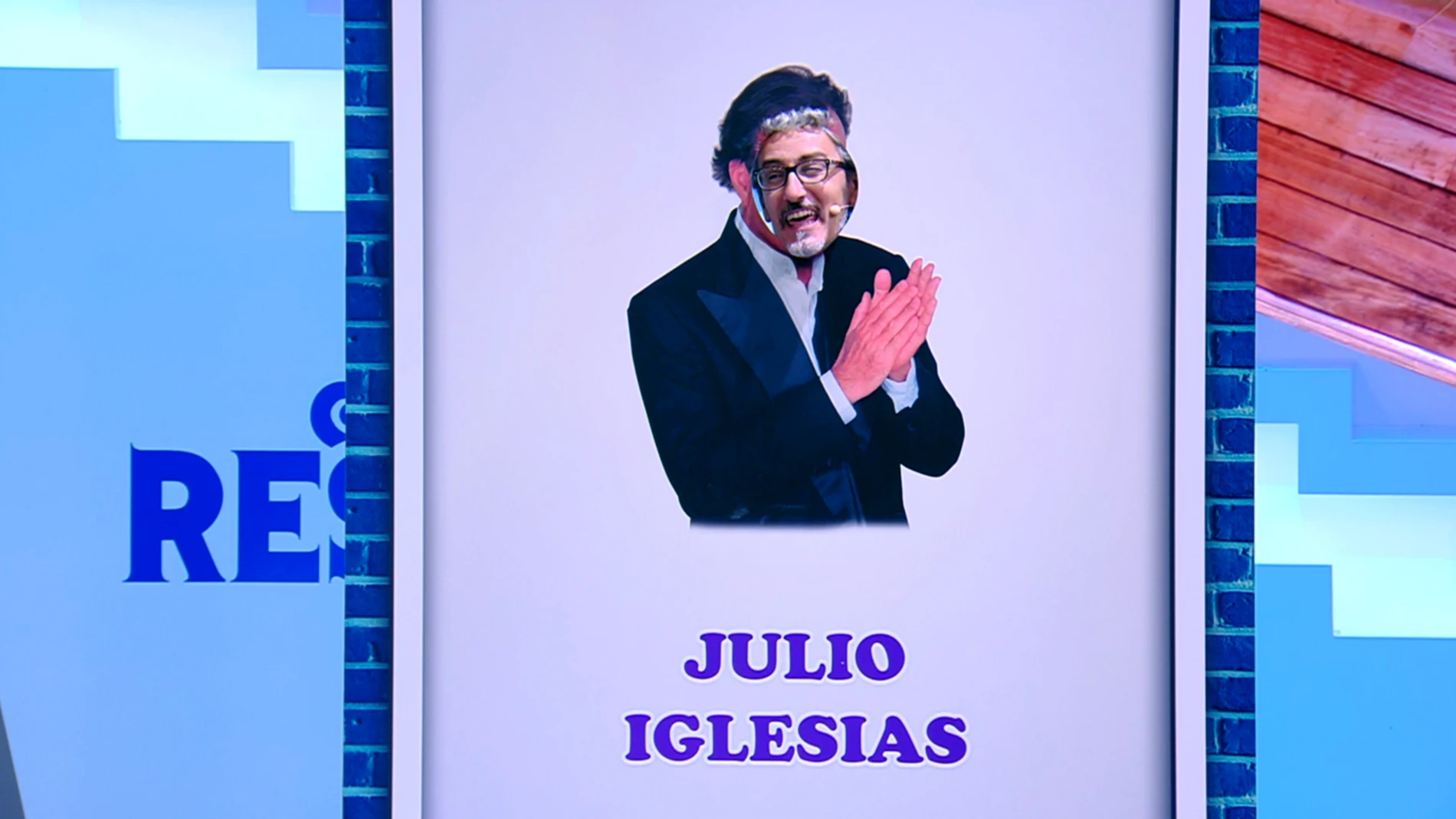 David Fernández nos conquista 'en la piel' de Julio Iglesias 