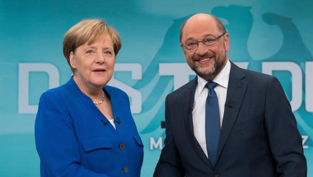 Merkel y Schulz, antes de empezar el debate